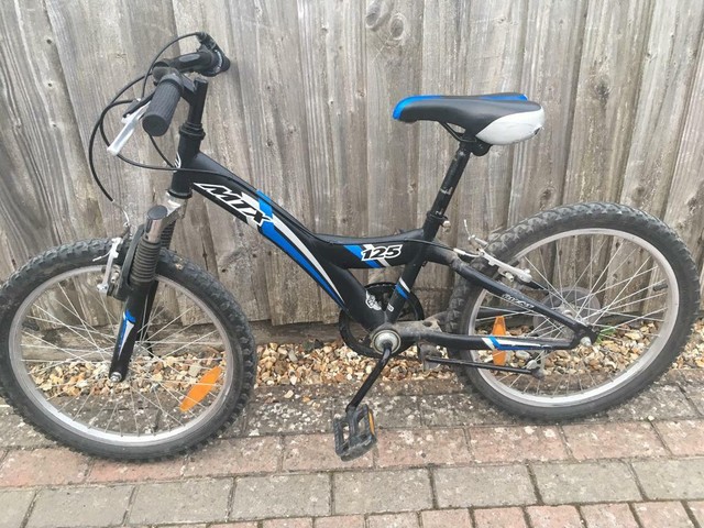 giant 125 bike
